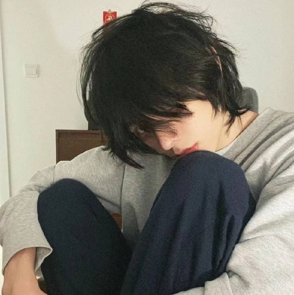 东b照片